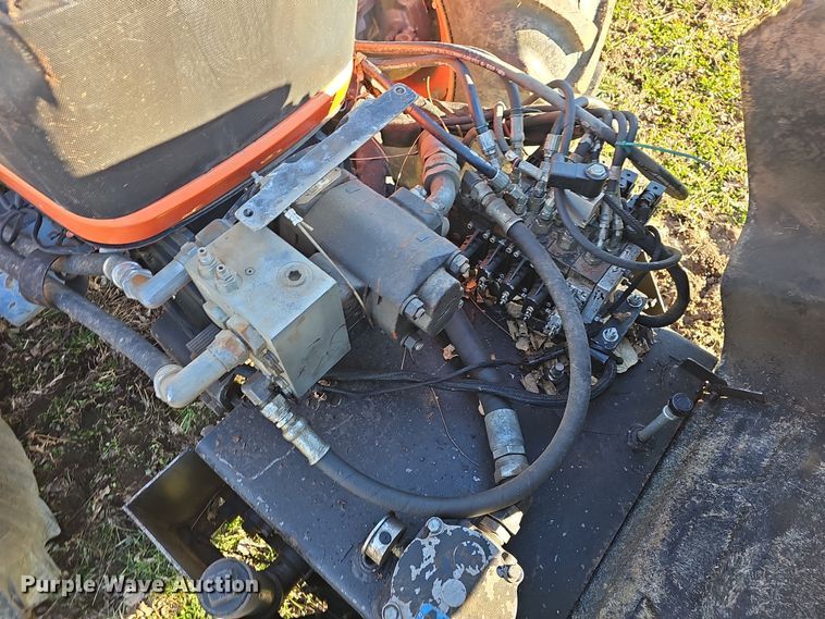 image for item LR9656 Kubota M108S  MFWD tractor