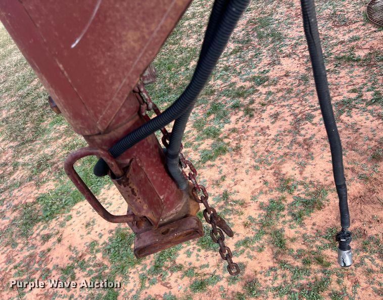 image for item LV9176 1990 DN  livestock trailer