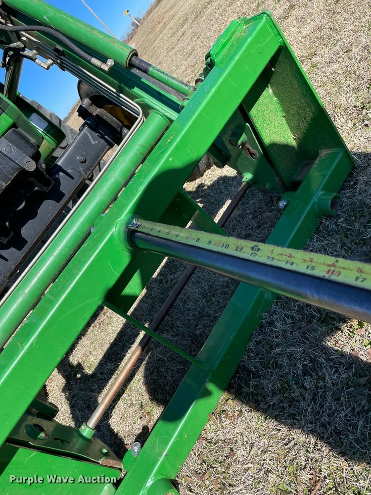 image for item LV9219 2006 John Deere 5303  tractor