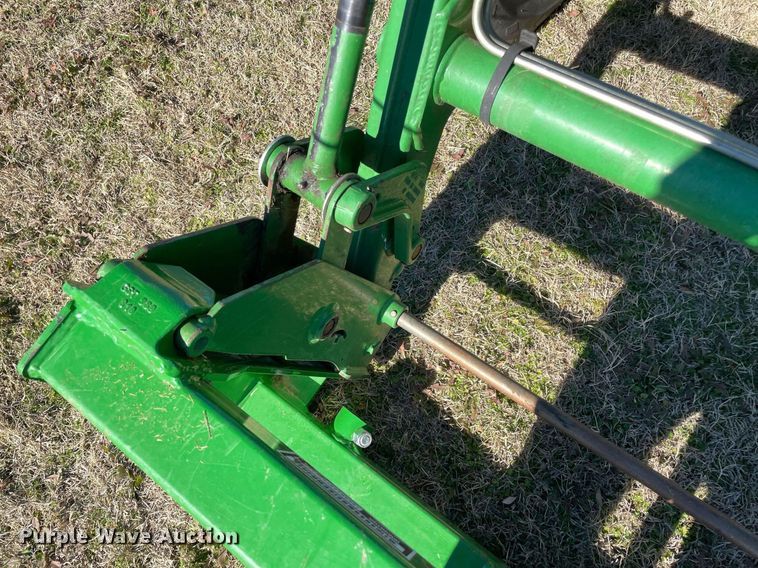 image for item LV9219 2006 John Deere 5303  tractor