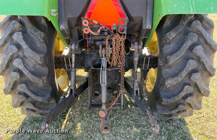 image for item LV9219 2006 John Deere 5303  tractor