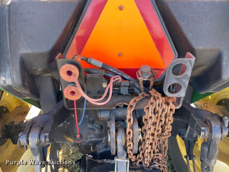 image for item LV9219 2006 John Deere 5303  tractor