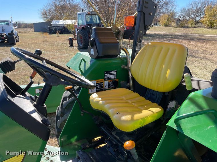 image for item LV9219 2006 John Deere 5303  tractor