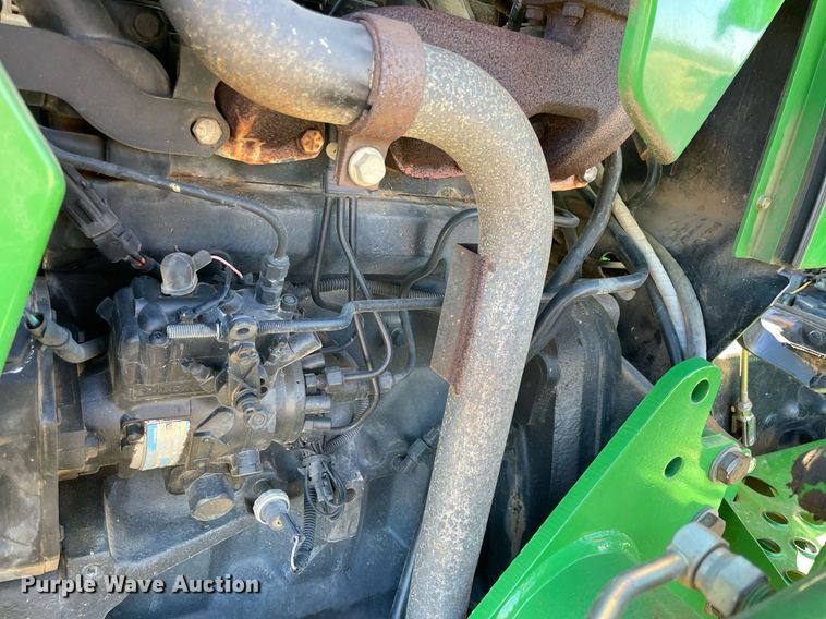 image for item LV9219 2006 John Deere 5303  tractor