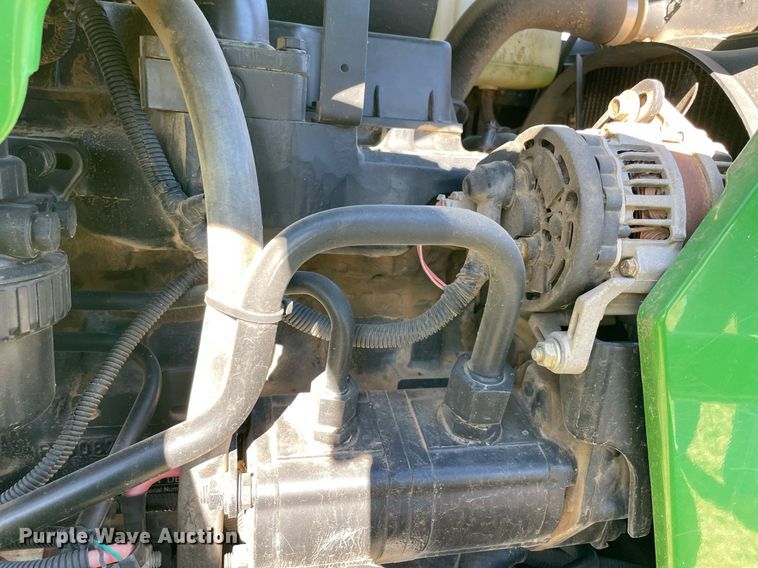 image for item LV9219 2006 John Deere 5303  tractor