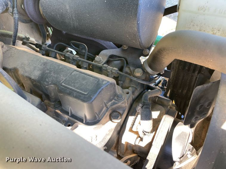 image for item LV9219 2006 John Deere 5303  tractor