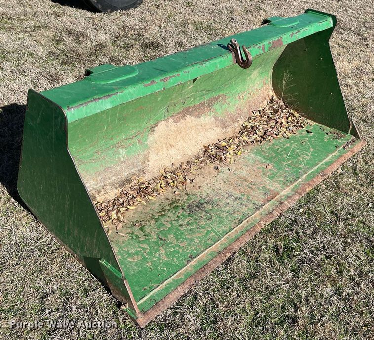 image for item LV9219 2006 John Deere 5303  tractor