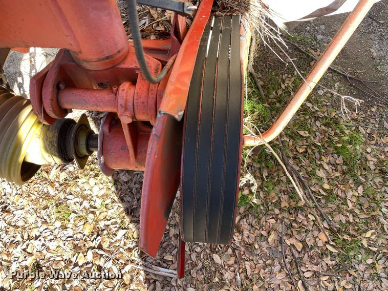 image for item LV9224 Kuhn GMD700  disc mower