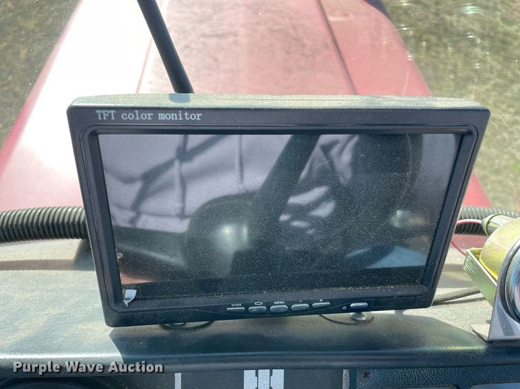 image for item LV9225 International 986  tractor