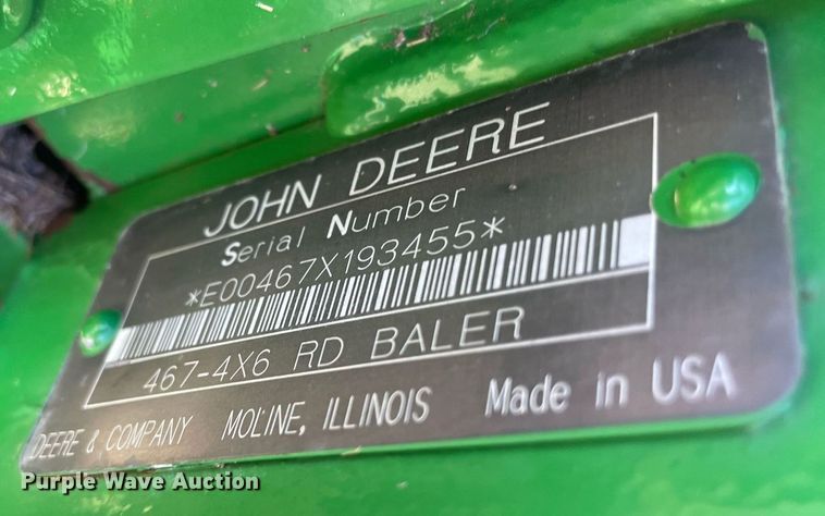 image for item LV9230 John Deere 467  round baler
