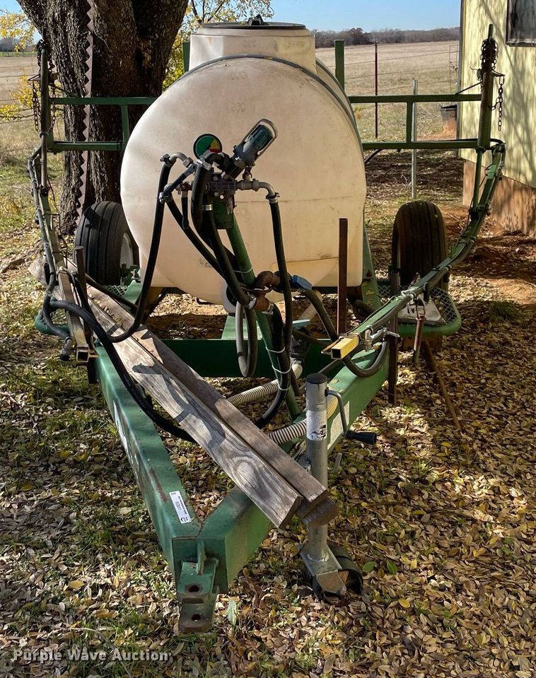 image for item LV9233 Turf sprayer