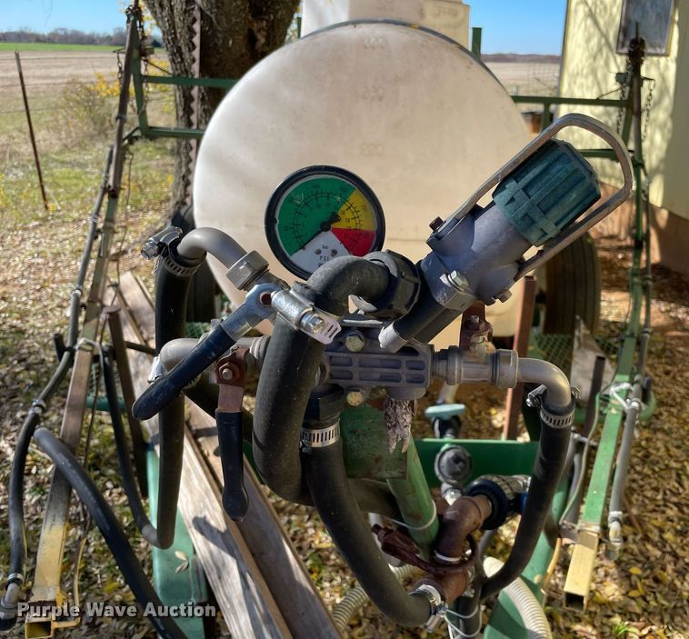 image for item LV9233 Turf sprayer