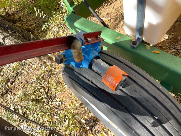 image for item LV9233 Turf sprayer