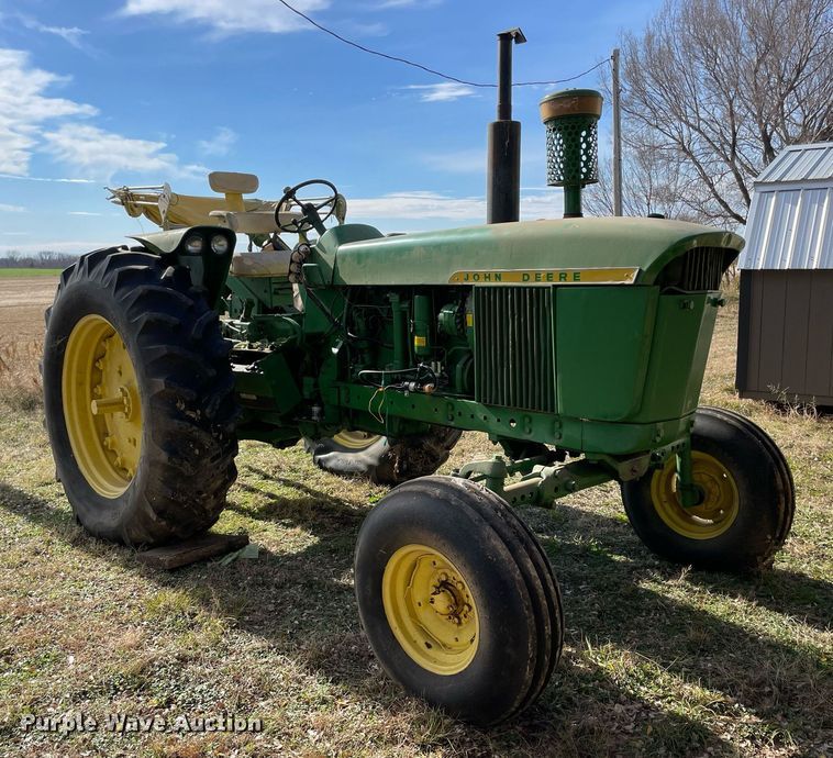 image for item LV9234 1963 John Deere 4010  tractor