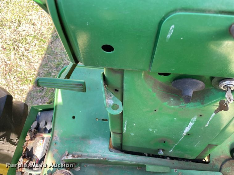 image for item LV9234 1963 John Deere 4010  tractor