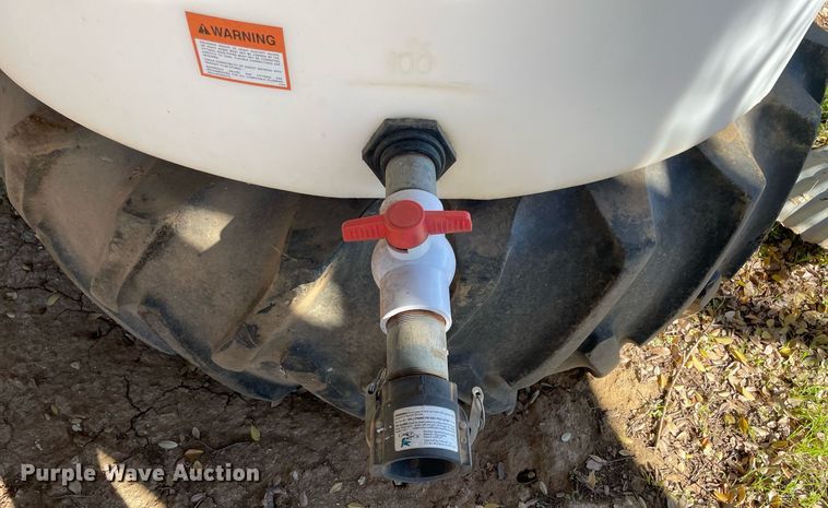 image for item LV9236 Tank