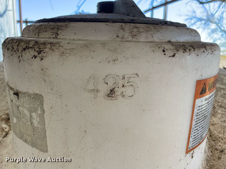 image for item LV9236 Tank