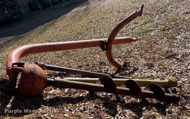 image for item LV9237 Auger