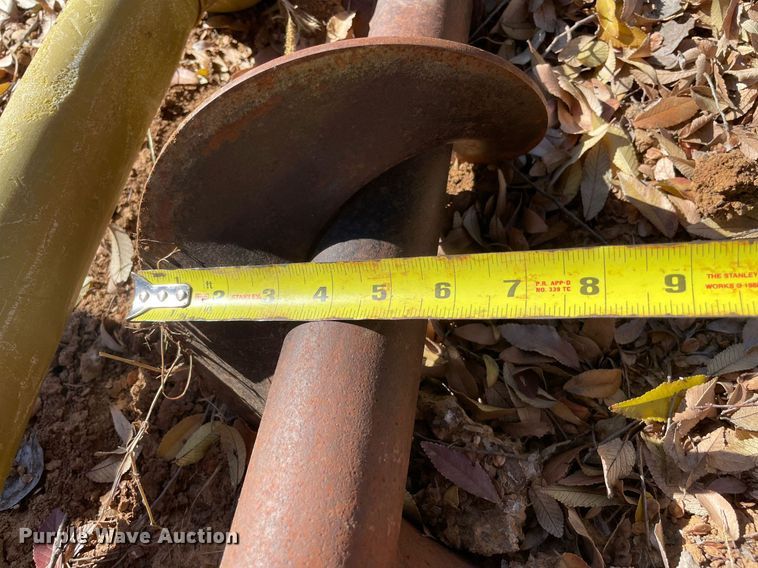 image for item LV9237 Auger