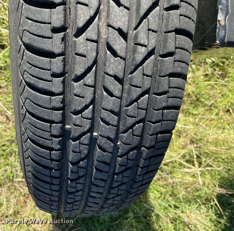 image for item LV9241 Hay rake