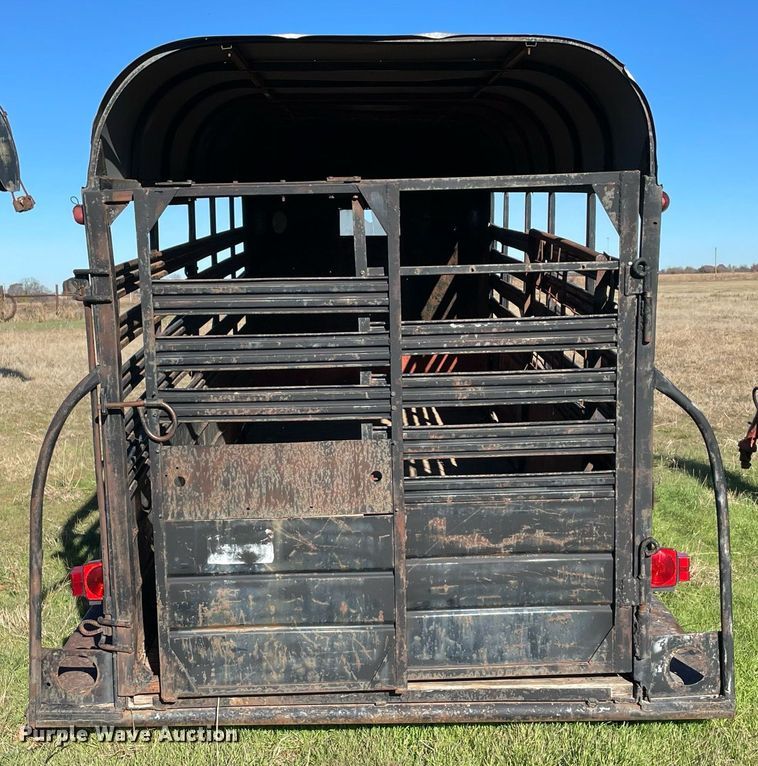 image for item LV9244 W-W  livestock trailer