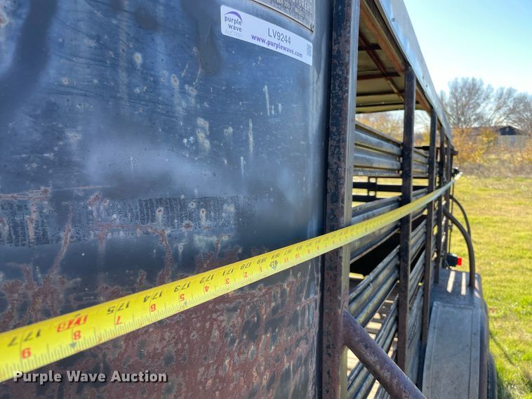 image for item LV9244 W-W  livestock trailer