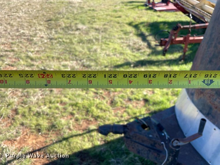 image for item LV9244 W-W  livestock trailer