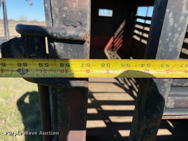 image for item LV9244 W-W  livestock trailer