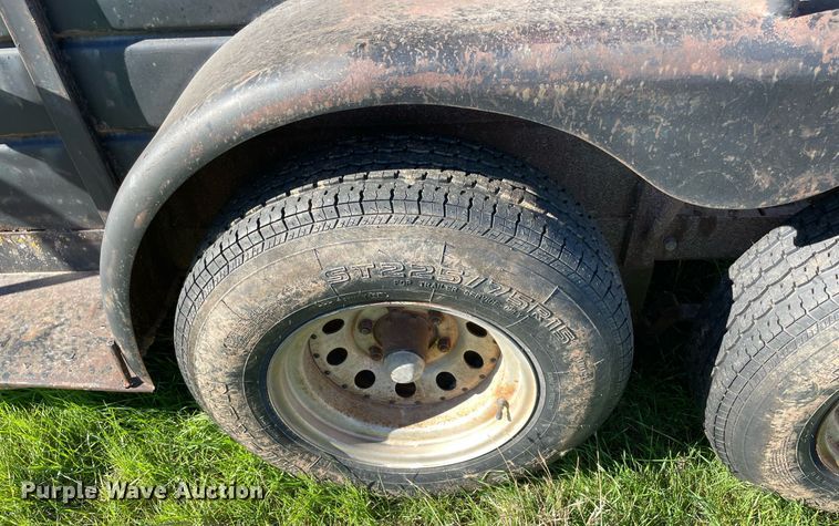 image for item LV9244 W-W  livestock trailer