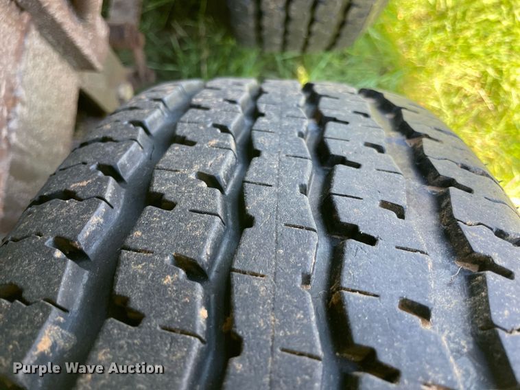 image for item LV9244 W-W  livestock trailer