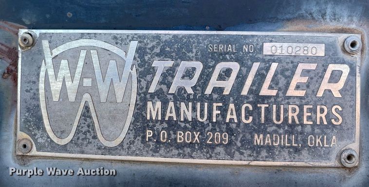 image for item LV9244 W-W  livestock trailer