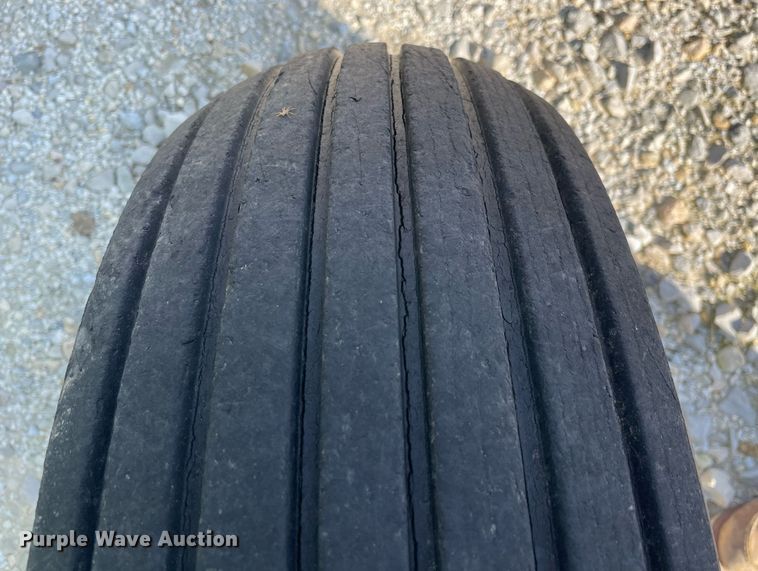 image for item LV9255 Frontier BP 1166  bale processor