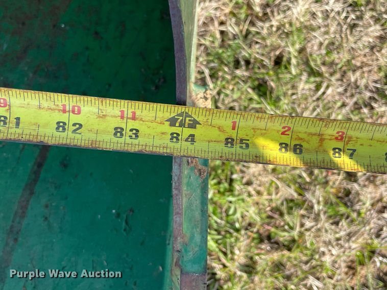 image for item LV9257 2009 John Deere 7130 Premium  MFWD tractor