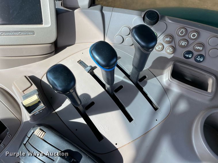 image for item LV9257 2009 John Deere 7130 Premium  MFWD tractor