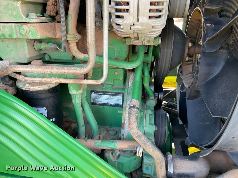 image for item LV9257 2009 John Deere 7130 Premium  MFWD tractor