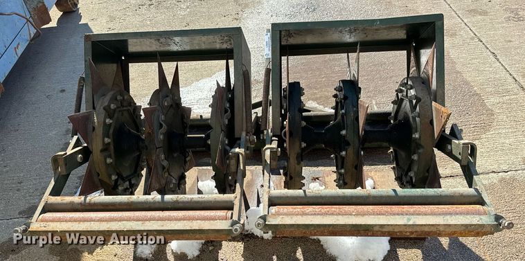 image for item LX9846 Cushman  aerator