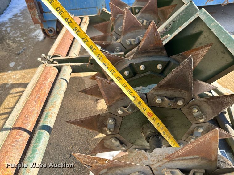 image for item LX9846 Cushman  aerator