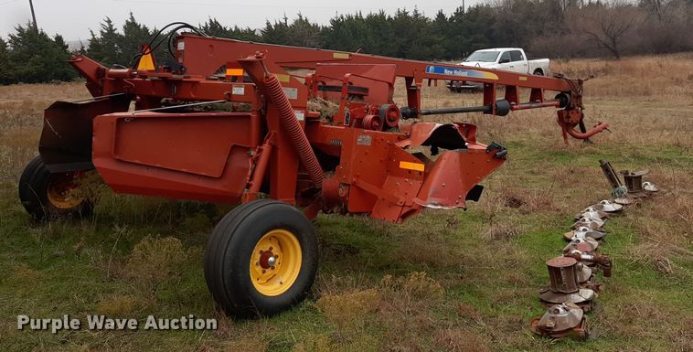 image for item LX9892 2011 New Holland H7460  windrower