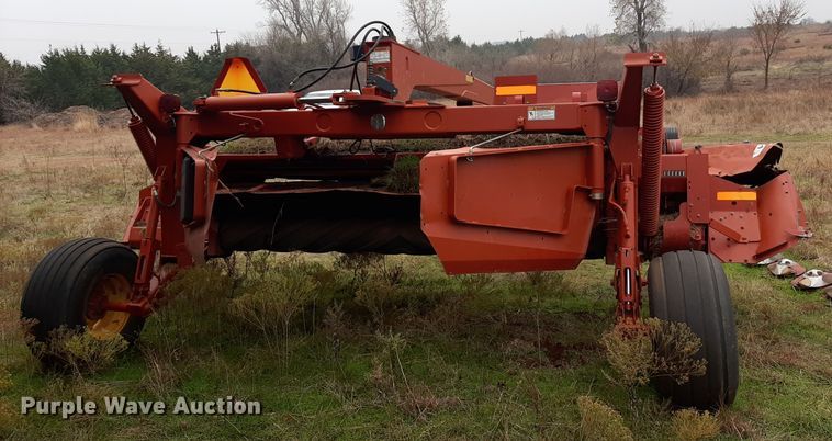 image for item LX9892 2011 New Holland H7460  windrower