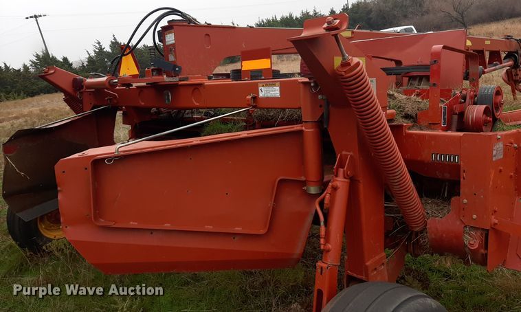 image for item LX9892 2011 New Holland H7460  windrower