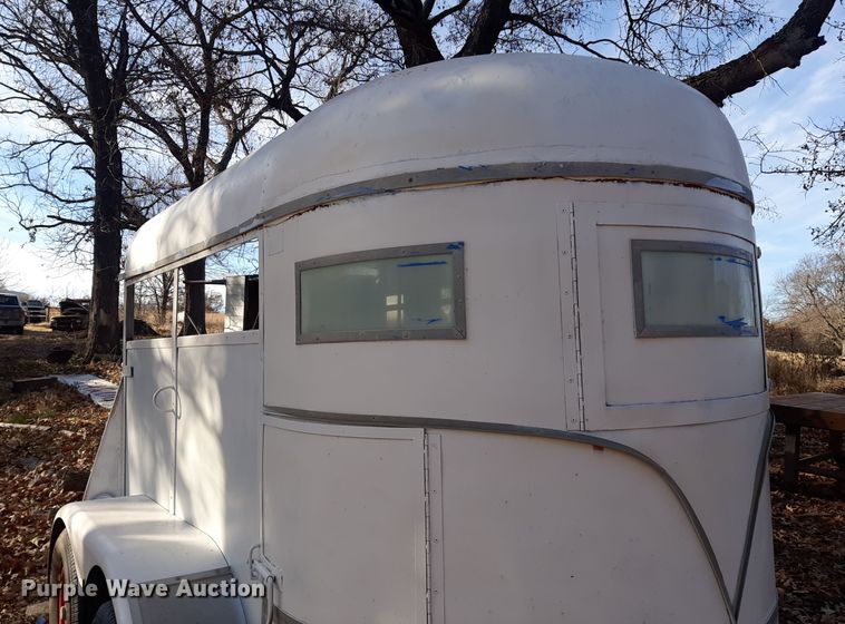 image for item LX9911 Livestock trailer