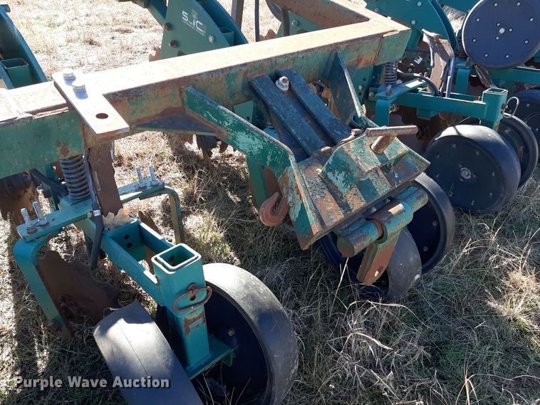 image for item LX9946 Moore-built  strip-till