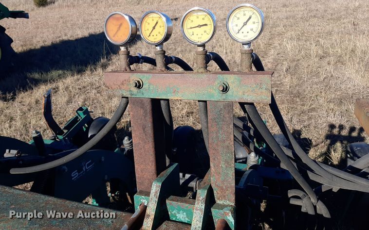 image for item LX9946 Moore-built  strip-till