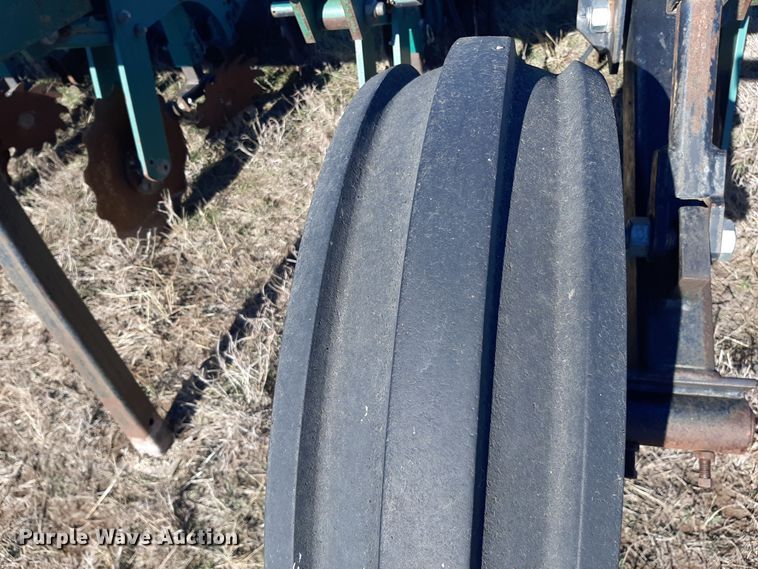 image for item LX9946 Moore-built  strip-till