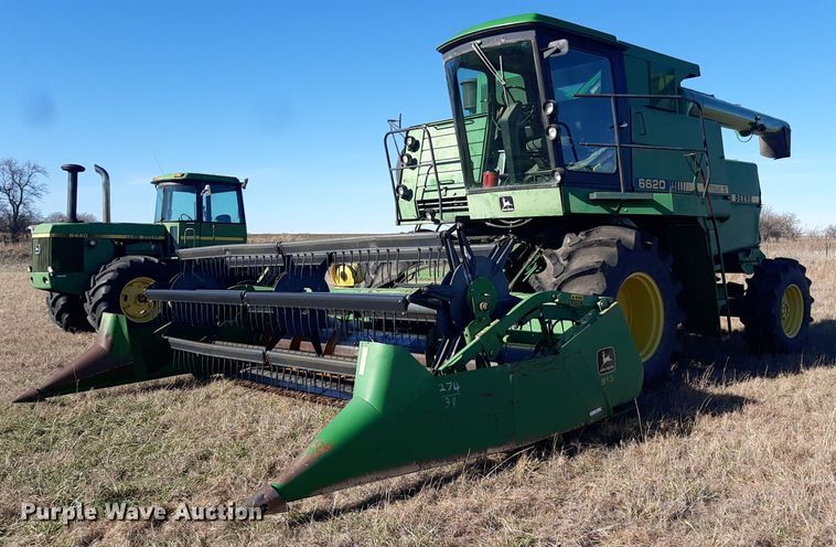 image for item LX9947 John Deere 6620 Titan II  RWA combine