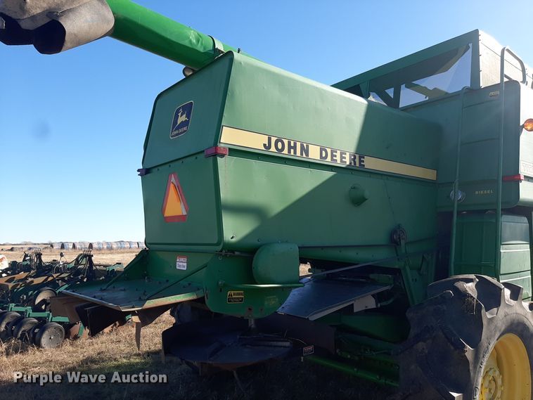 image for item LX9947 John Deere 6620 Titan II  RWA combine