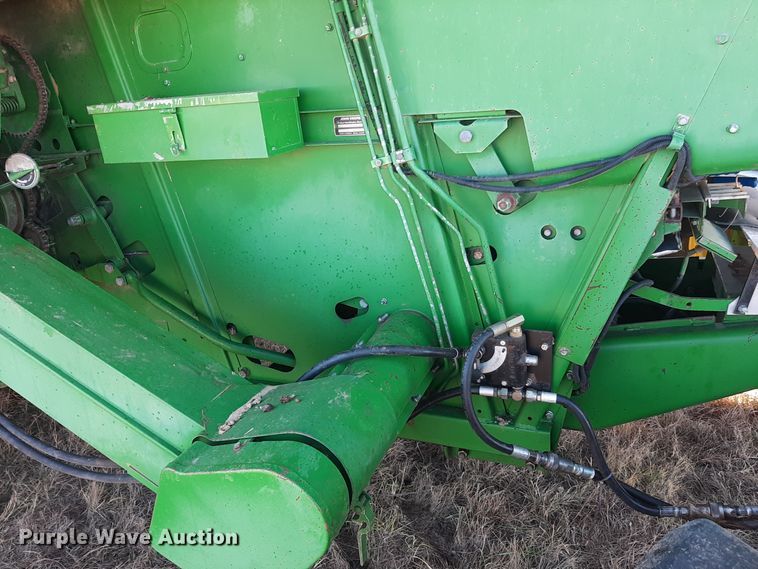 image for item LX9947 John Deere 6620 Titan II  RWA combine