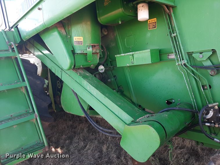image for item LX9947 John Deere 6620 Titan II  RWA combine