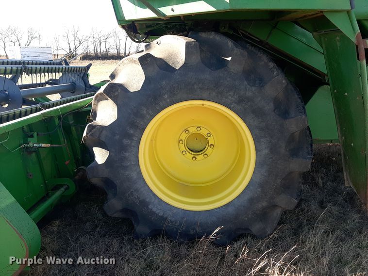 image for item LX9947 John Deere 6620 Titan II  RWA combine