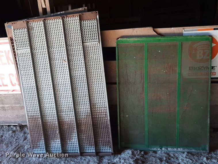 image for item LX9947 John Deere 6620 Titan II  RWA combine